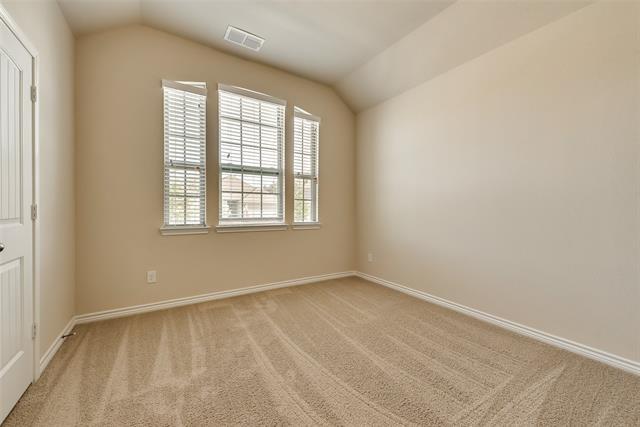 Building Photo - 916 Lake Sierra Wy