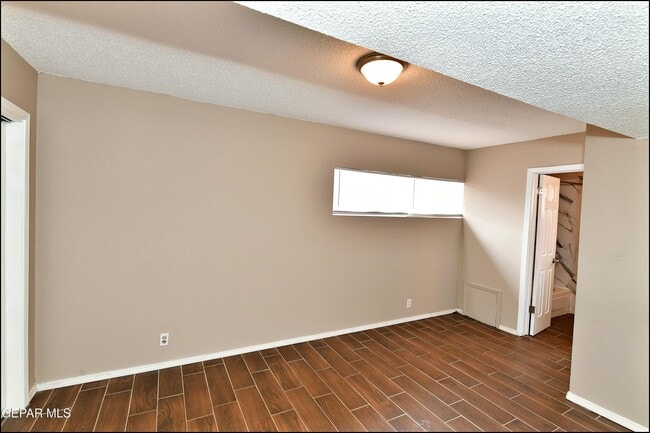 Building Photo - 3125 Hamilton Ave