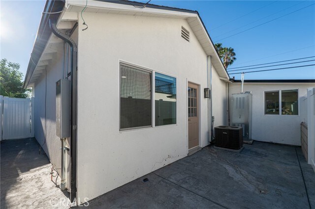 Building Photo - 7358 Cleon Ave