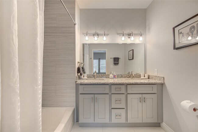 Building Photo - 3108 Wentworth St