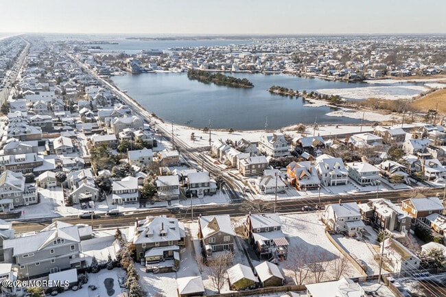 Building Photo - 50 Osborne Ave