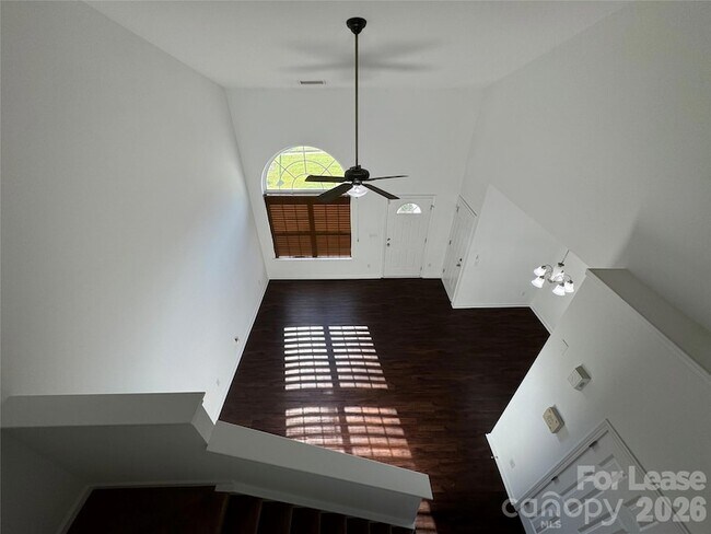 Building Photo - 12069 Stratfield Pl Cir