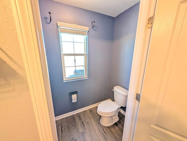 Building Photo - Spacious 5 Bedroom, 3 Bathroom Home with Flex Room, Loft & Pond View