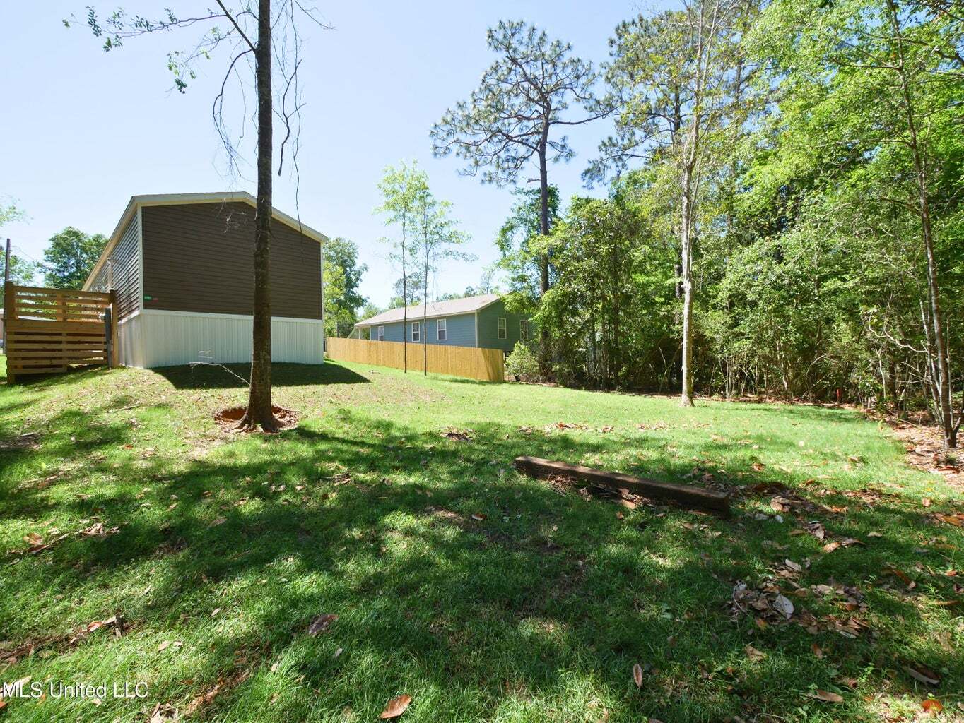 Building Photo - 10731 Lilinoe Way