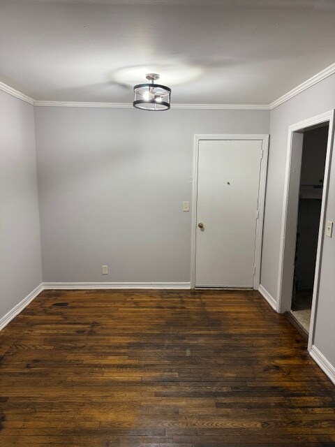 Building Photo - 310 Crosby Cir