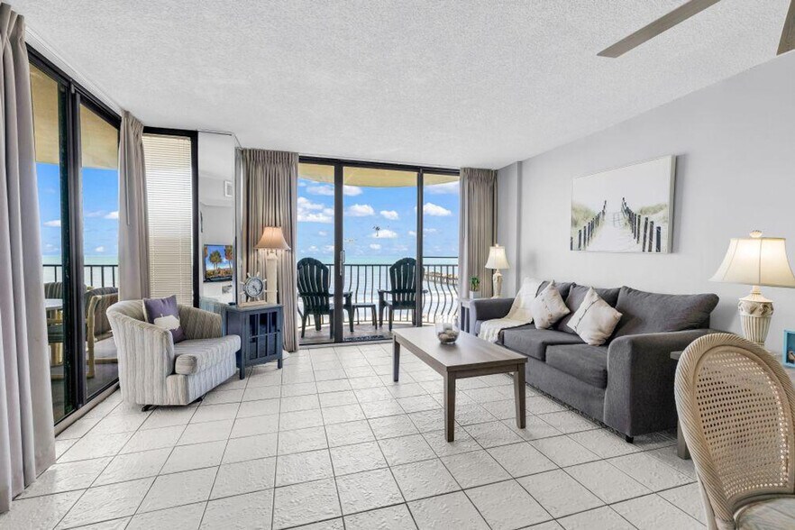 Building Photo - 2500 N Ocean Blvd