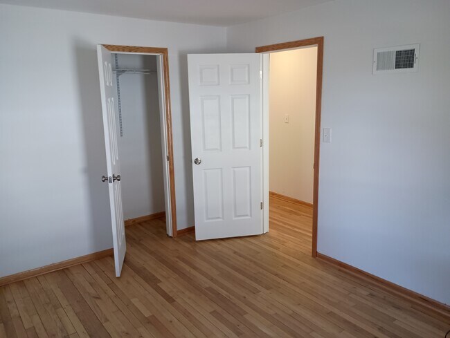 Bedroom 2 - 413 Chestnut St