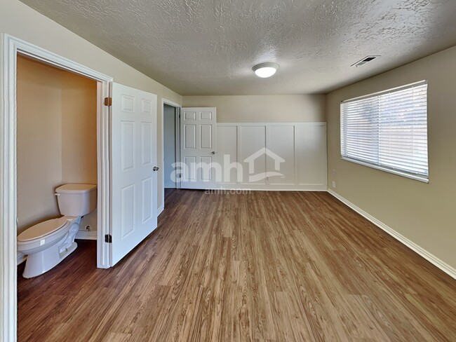 Building Photo - 4026 W 6515 S