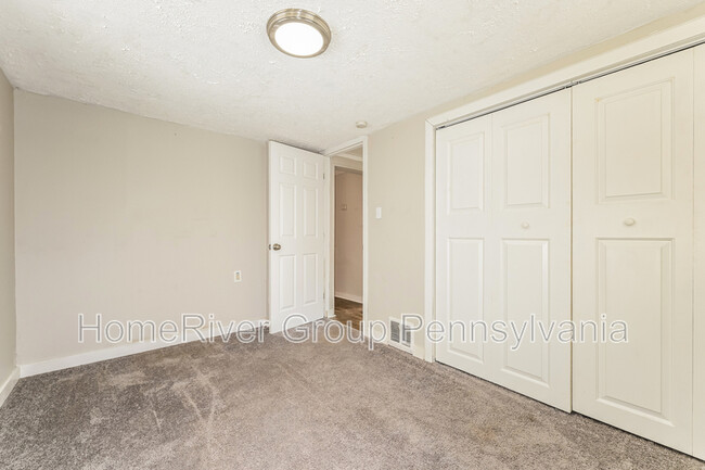 Building Photo - 8545 Wittmer Rd