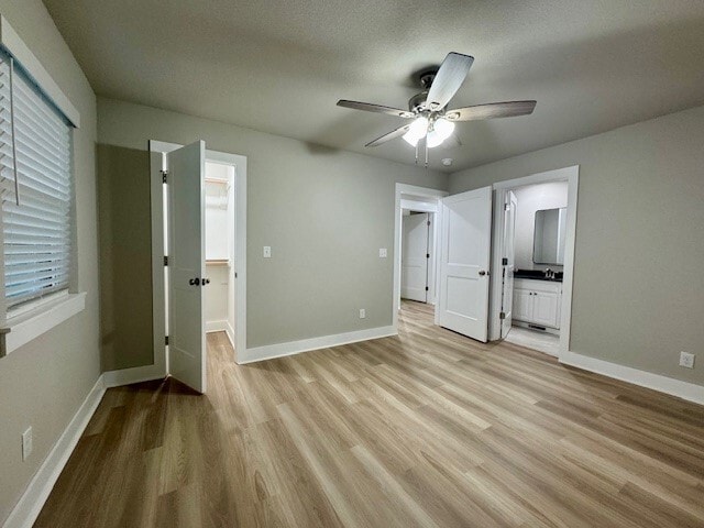 Building Photo - 1208 W Lazy L St