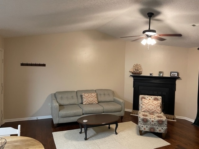 Living Room - 6610 Willow Pointe NW