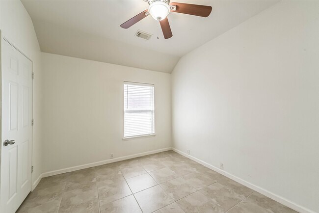 Building Photo - 2122 Louetta Spring Dr