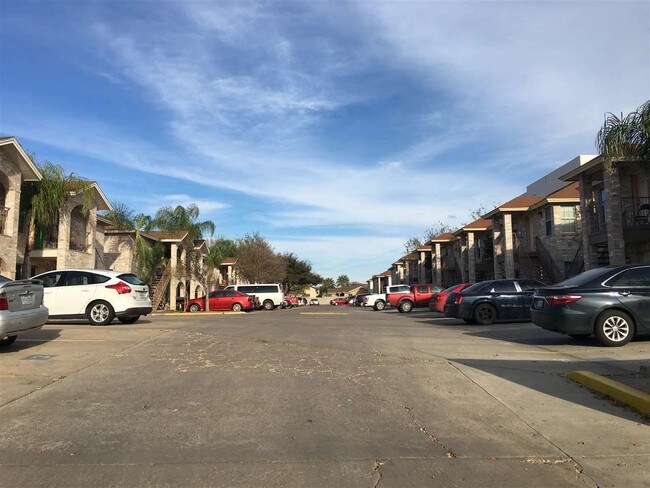 Building Photo - 504 Shiloh Dr
