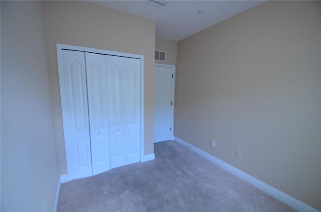 Building Photo - 3725 S Lake Orlando Pkwy