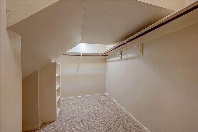 Building Photo - 1130 Patterson St