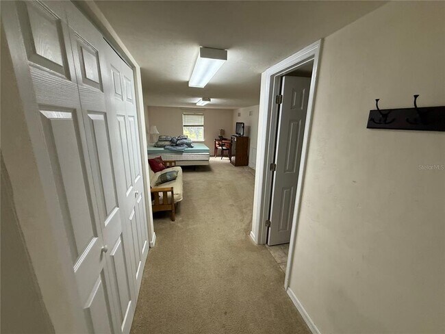 Building Photo - 8762 FL-26