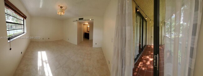 Building Photo - 10451 W Broward Blvd