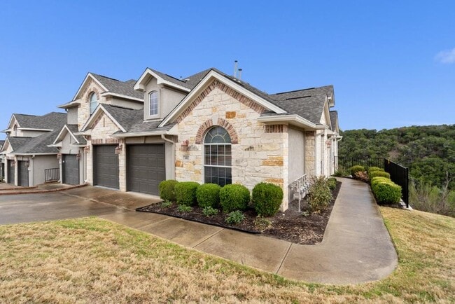 Building Photo - 202 Sunrise Ridge Cove
