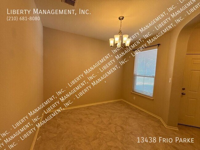 Building Photo - 13438 Frio Parke