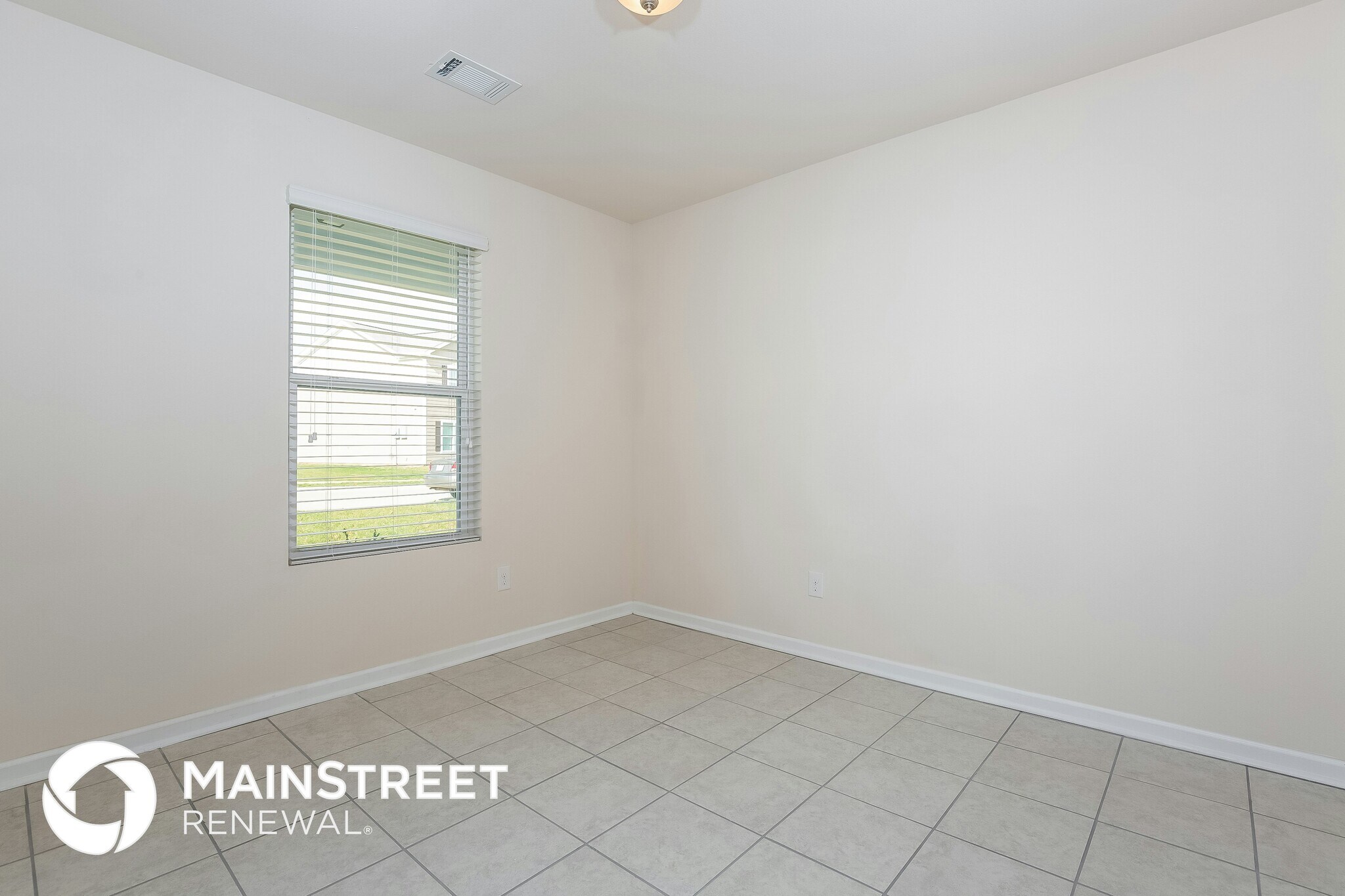 Building Photo - 2507 Queen Bee Dr