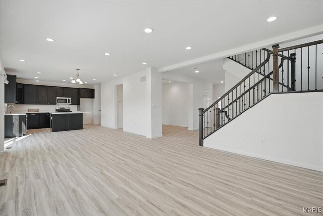 Building Photo - 928 Little Fieldstone Court