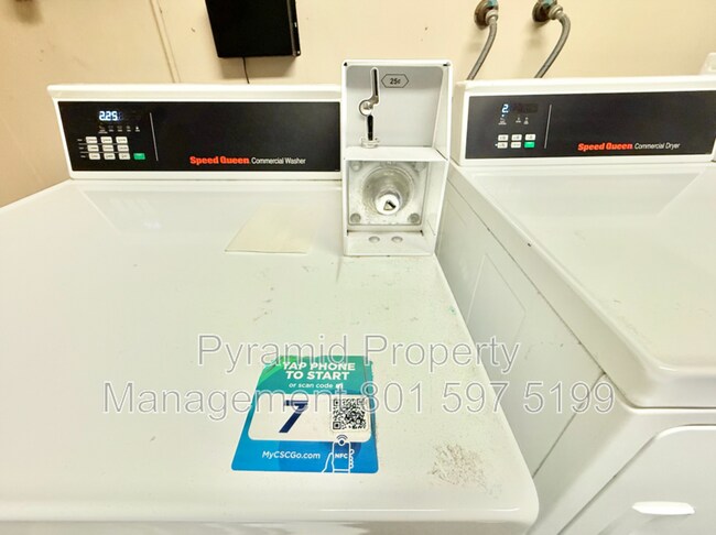 Building Photo - 251 S 700 E