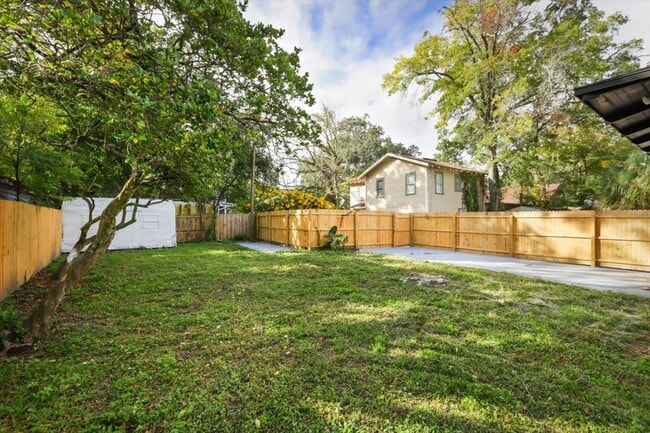 Building Photo - 2778 Post St