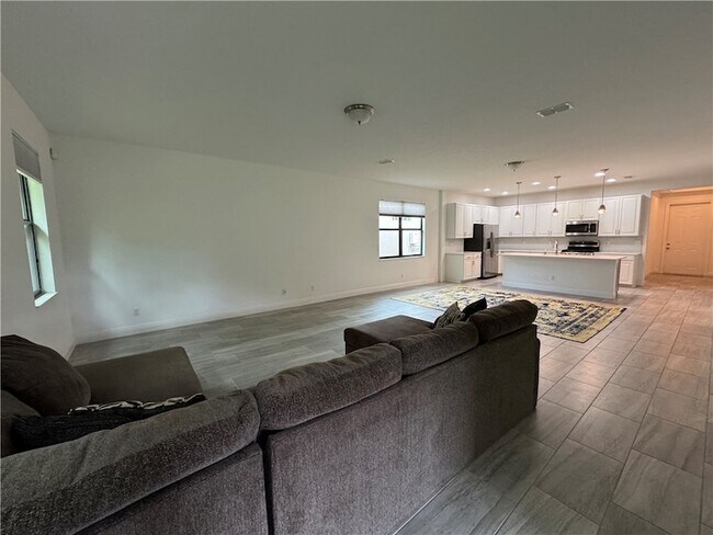 Building Photo - 1751 Willows Sq
