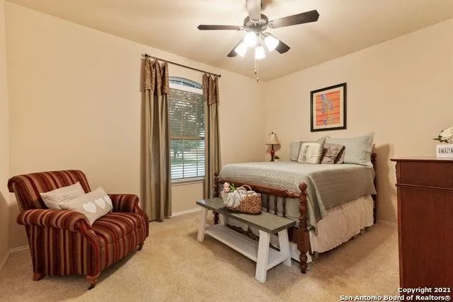 Building Photo - 8415 Spicewood Bend