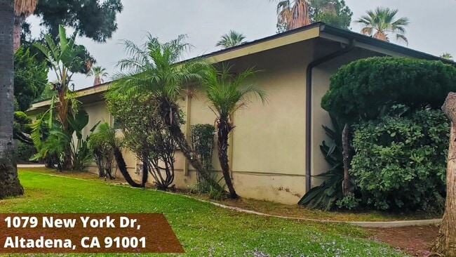 Building Photo - 1079 New York Dr