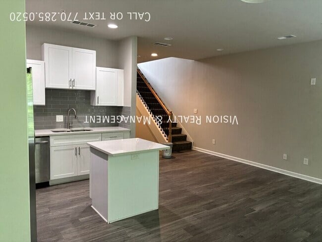Building Photo - 8331 Triple Crown Dr