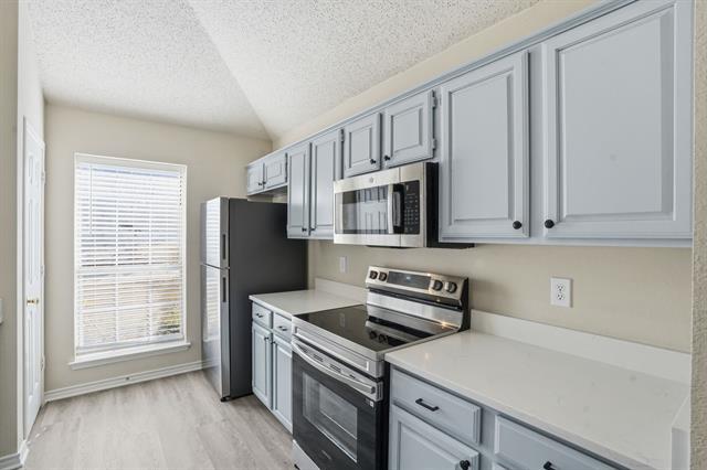 Building Photo - 10900 Trestles Rd