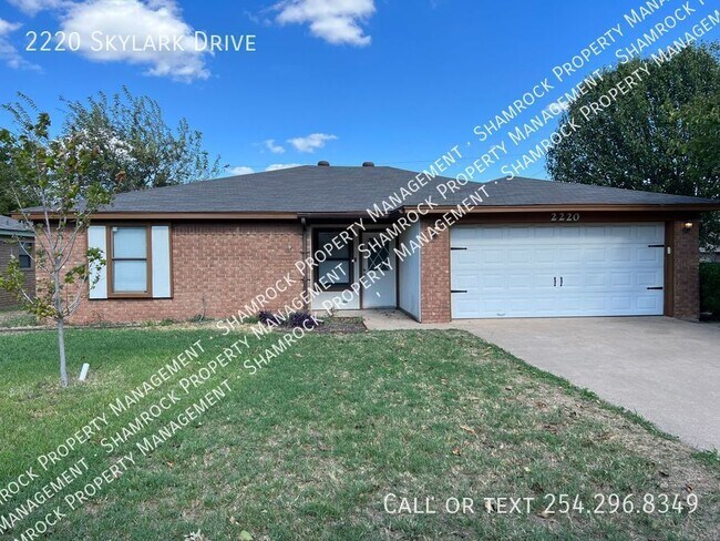 Primary Photo - Great Location off Panther Way