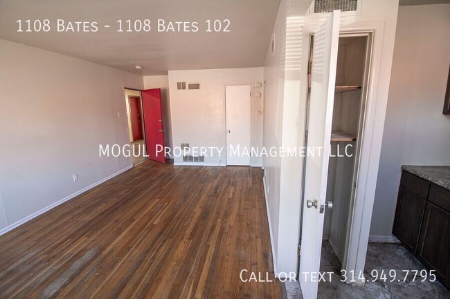 Building Photo - ***Free Rent Special*** South City Studio ...