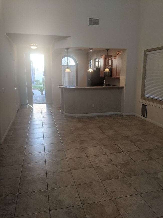 Building Photo - **Beautiful Summerlin Home – 3 Bed, 3 Bath...