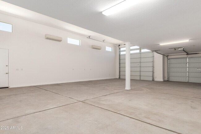 Building Photo - 4813 W Stargazer Pl