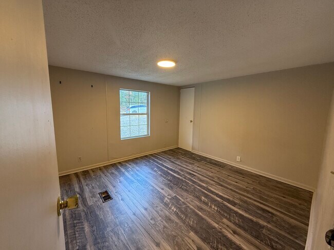 Building Photo - 1025 Union Hill Church Rd