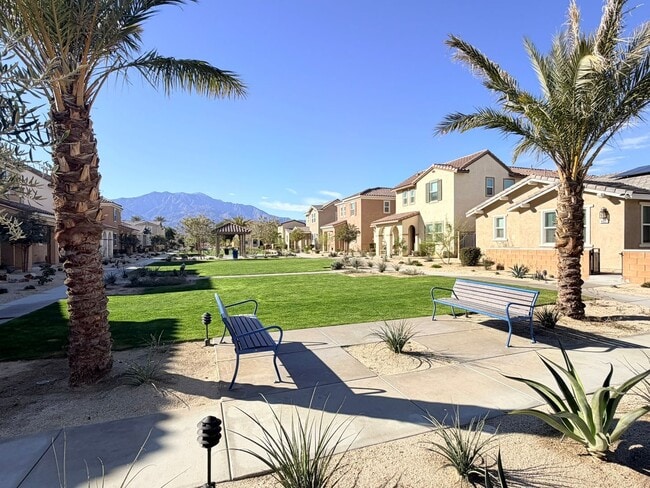 Building Photo - Beautifully upgraded home in the desirable Le Campanile Community