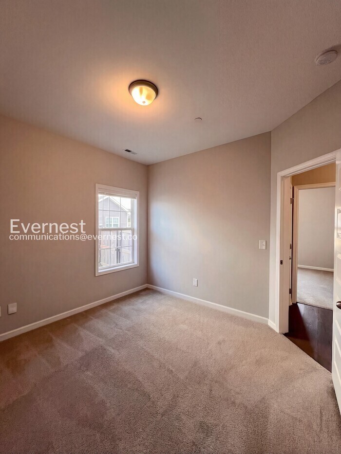 Building Photo - 1109 Prospect Ct