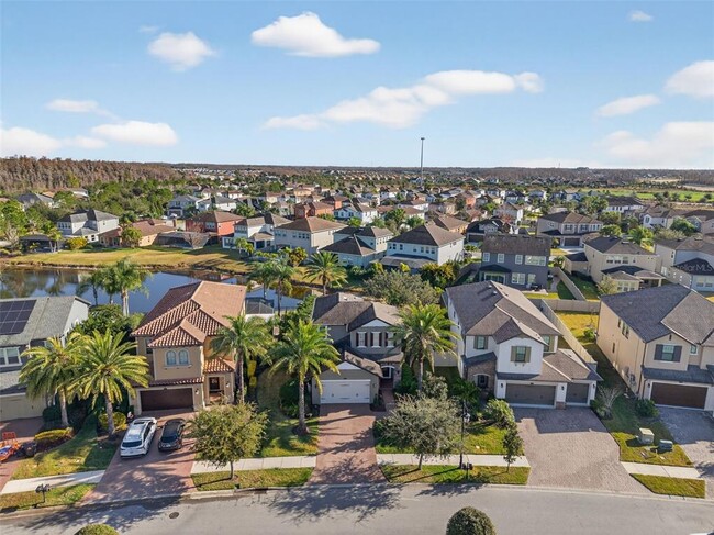 Building Photo - 3970 Aldea Way