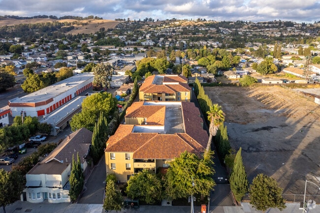 Aerial Photo - Sunrise Apartments