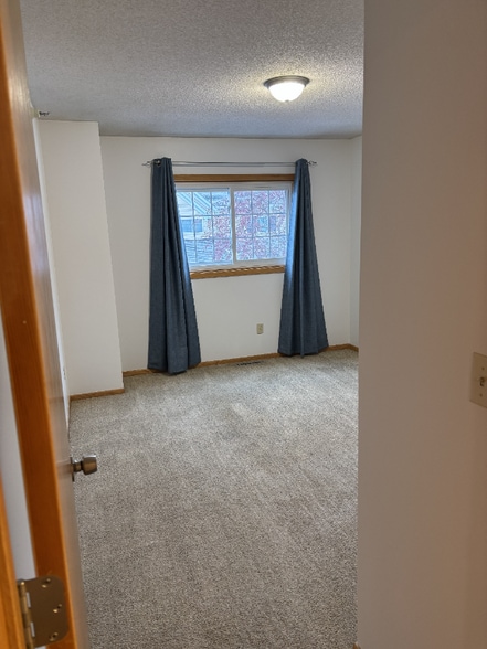 Building Photo - 18083 Settlers Way