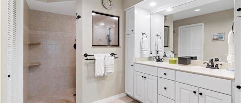 Building Photo - 16181 Fairway Woods Dr