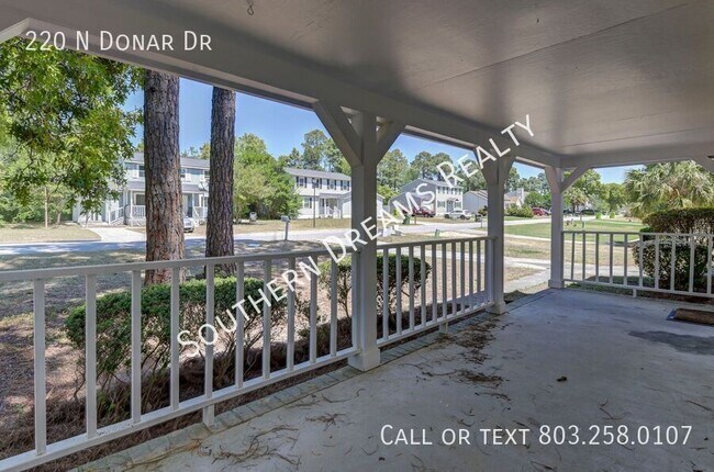 Building Photo - 220 N Donar Dr