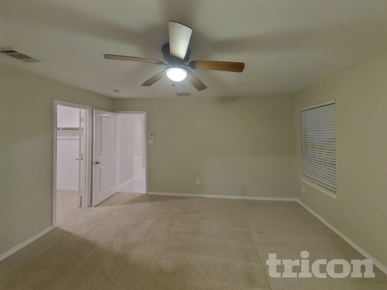 Building Photo - 1809 Princeton Ave