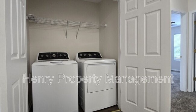 Building Photo - 134 Forthview Way
