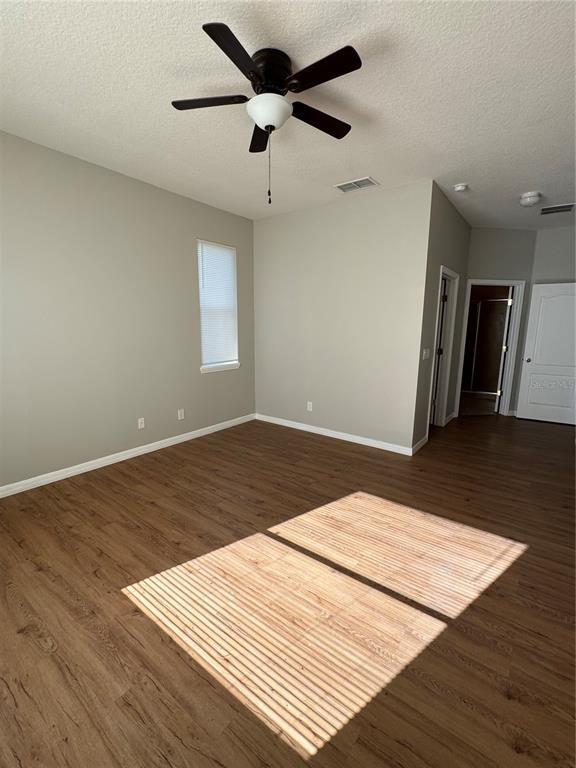 Building Photo - 559 Hiawatha Palm Pl