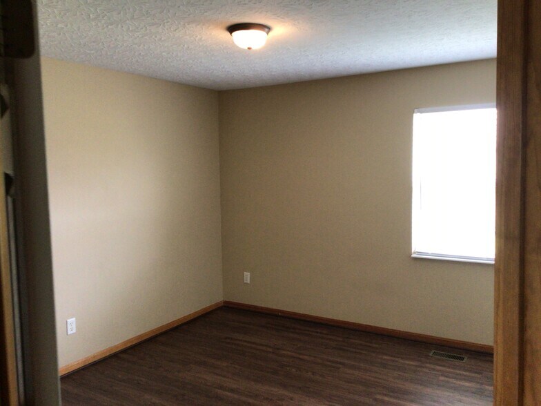 Building Photo - 55 Saddle Creek Ln