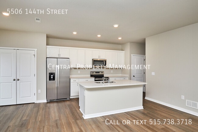 Building Photo - 5506 144th St