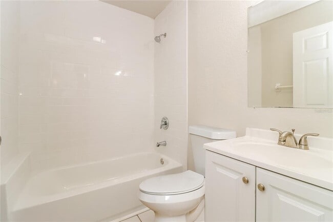 Building Photo - 2045 14th St S